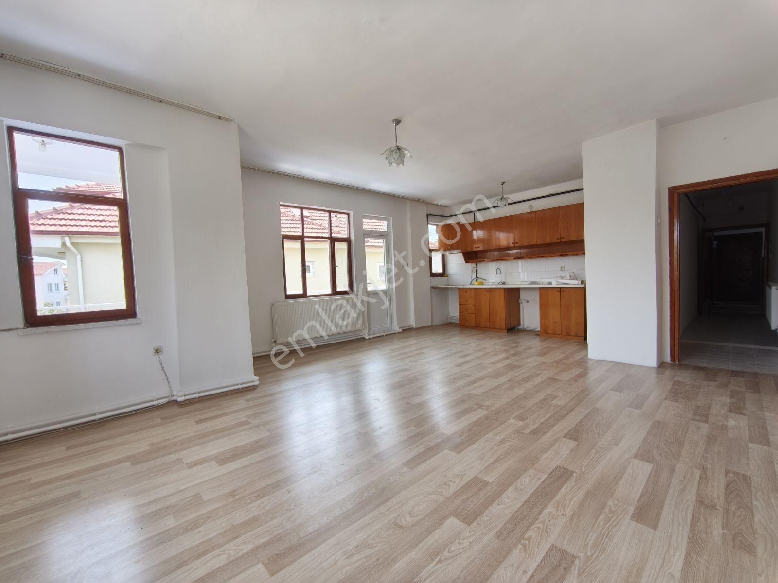 Han Gayrimenkul'den Satılık 2+1 Doğalgazlı Daire - Görsel 13