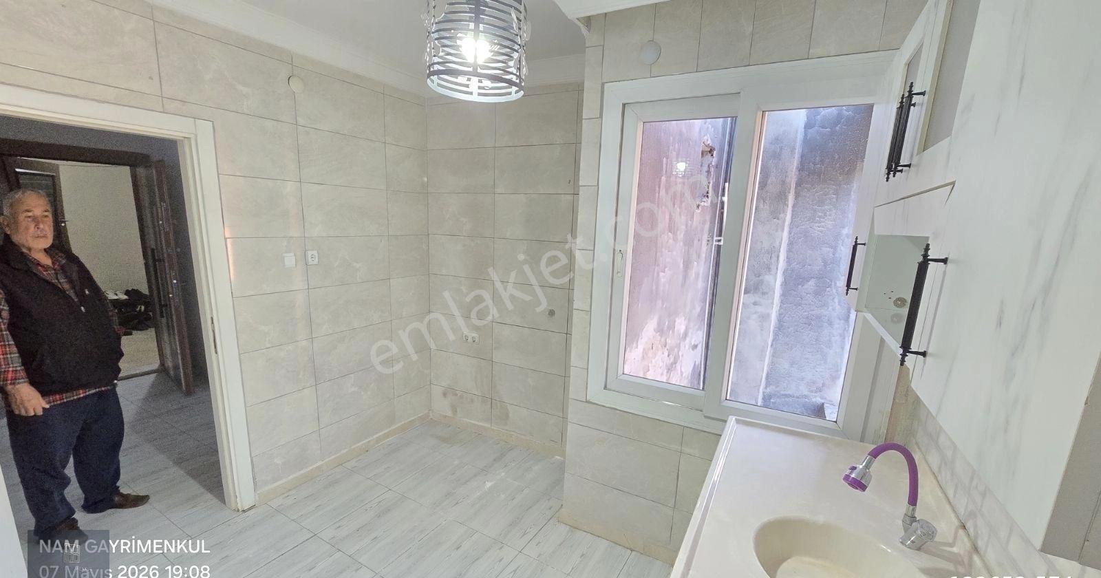 Çarşı Mekezde Ulaşım İmkanı Kolay 3+1 Kiralık Daire - Görsel 28