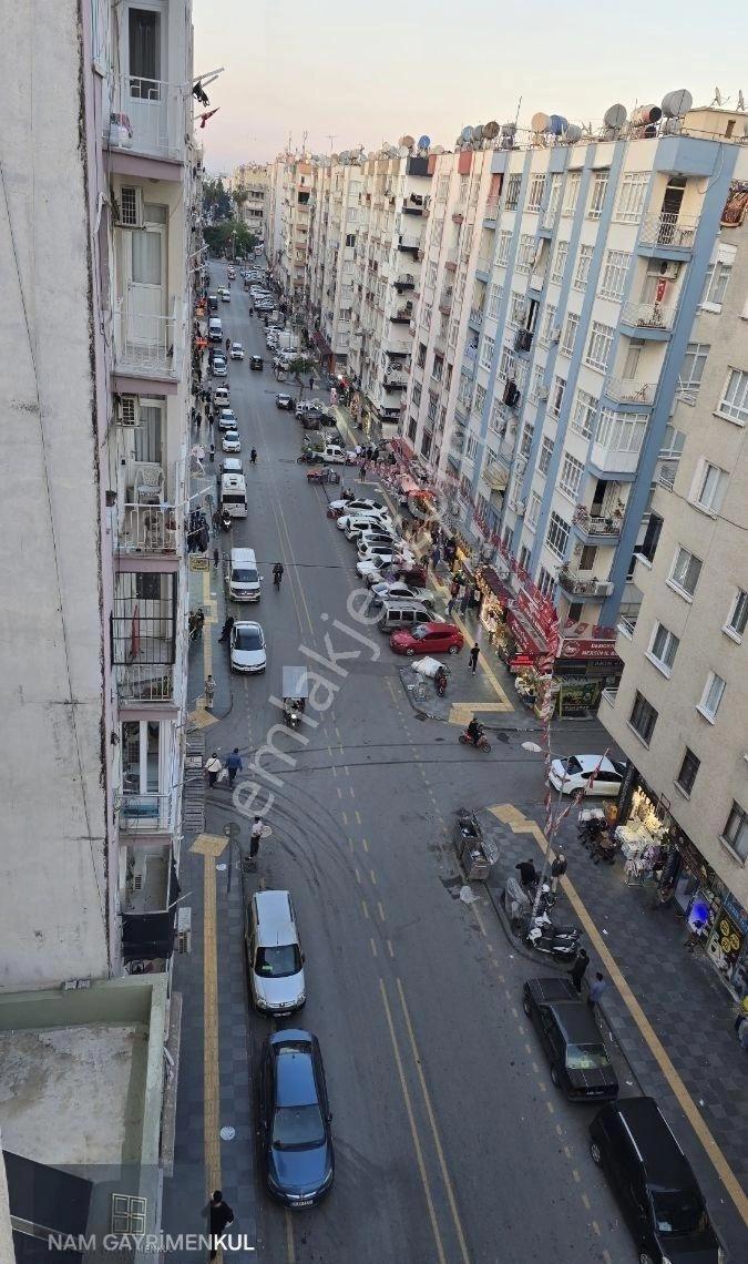 Çarşı Mekezde Ulaşım İmkanı Kolay 3+1 Kiralık Daire - Görsel 34