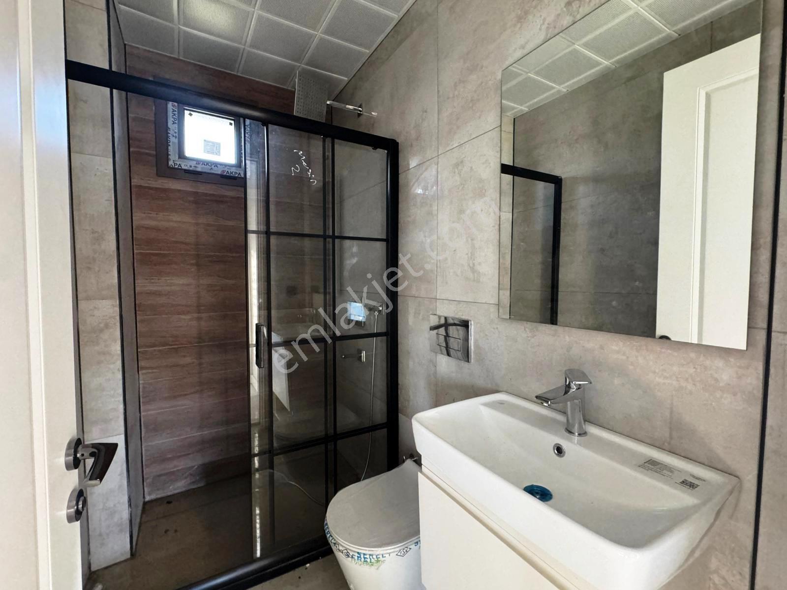 Erdemli Merkezde Deniz Manzaralı Lüks Villa - Görsel 8
