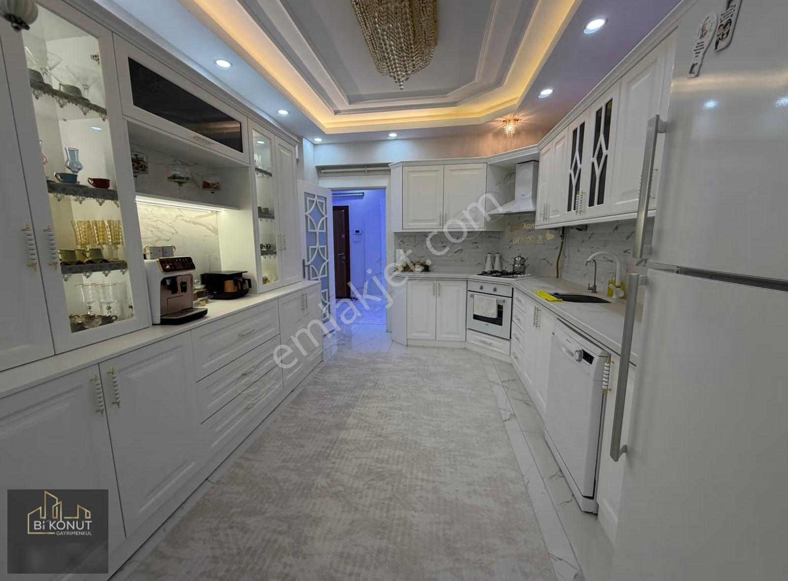 Bülbülzade Zirve Konumda Şehir Manzaralı 3+1 Ultra Lüx Dairesi - Görsel 9