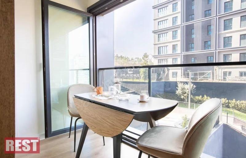 Avangart Redansda Balkonlu Tasarım Eşyalı Kiralık - Görsel 10