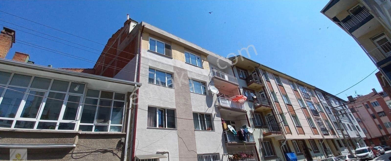 Cumhuriye Mahallesinde Satılık Dubleks 5+2 Daire - Görsel 6
