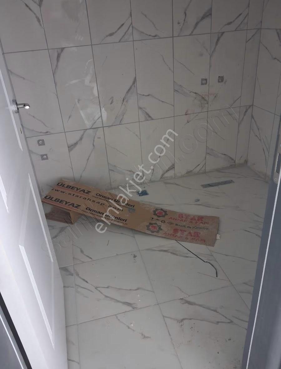 Tuşba Emlaktan Satılık Ara Kat Sıfır 2+1 Daire - Görsel 16