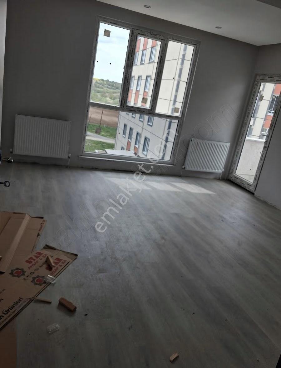 Tuşba Emlaktan Satılık Ara Kat Sıfır 2+1 Daire