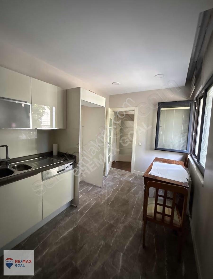 Bağdat Caddesi'nin Kalbinde Kısmen Eşyalı Net 70 M2 2+1 Kiralık - Görsel 16