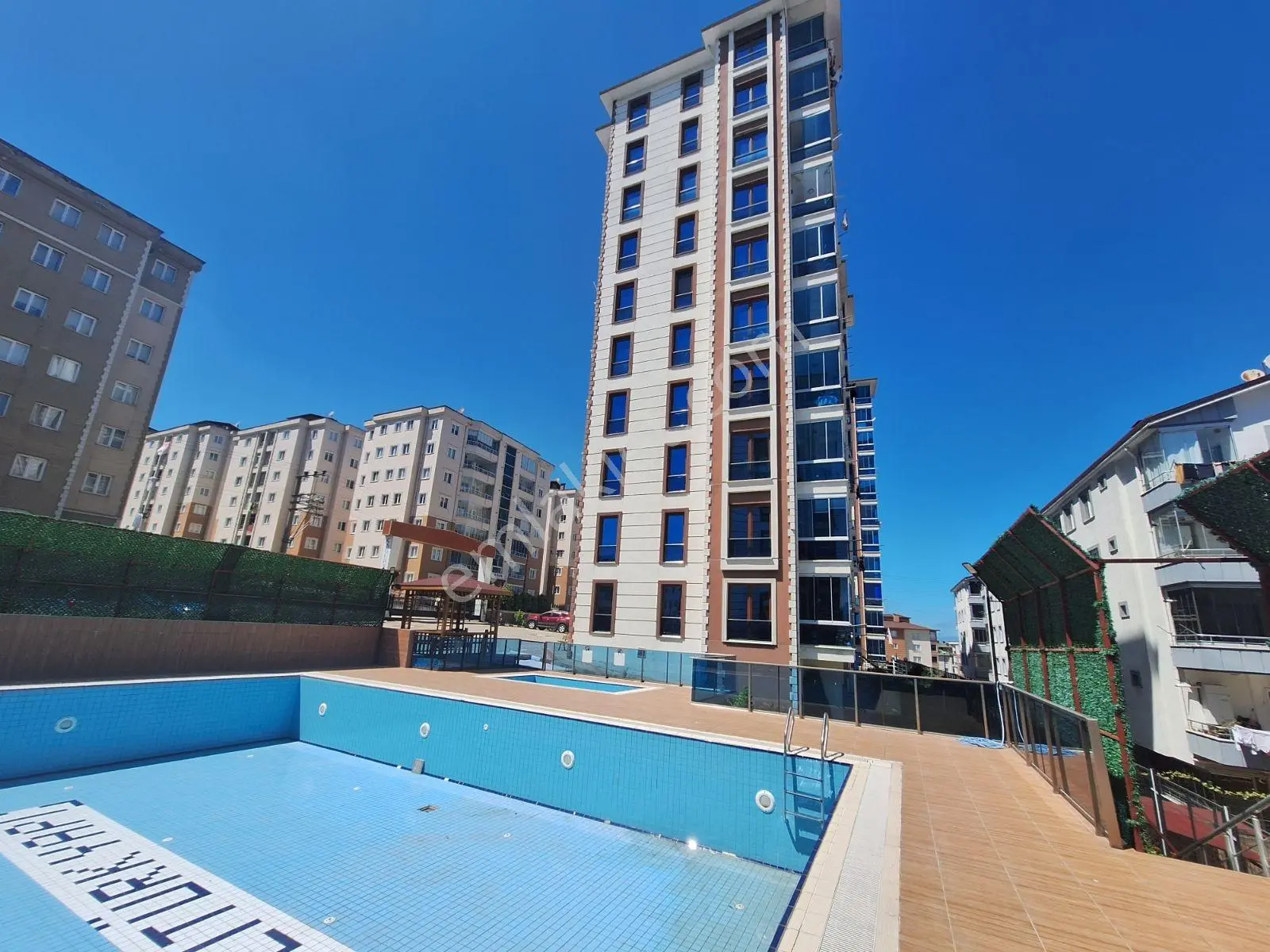 Ordu Şahincili Mahallesi Havuzlu Sitede 3+1 Satılık Daire - Görsel 3