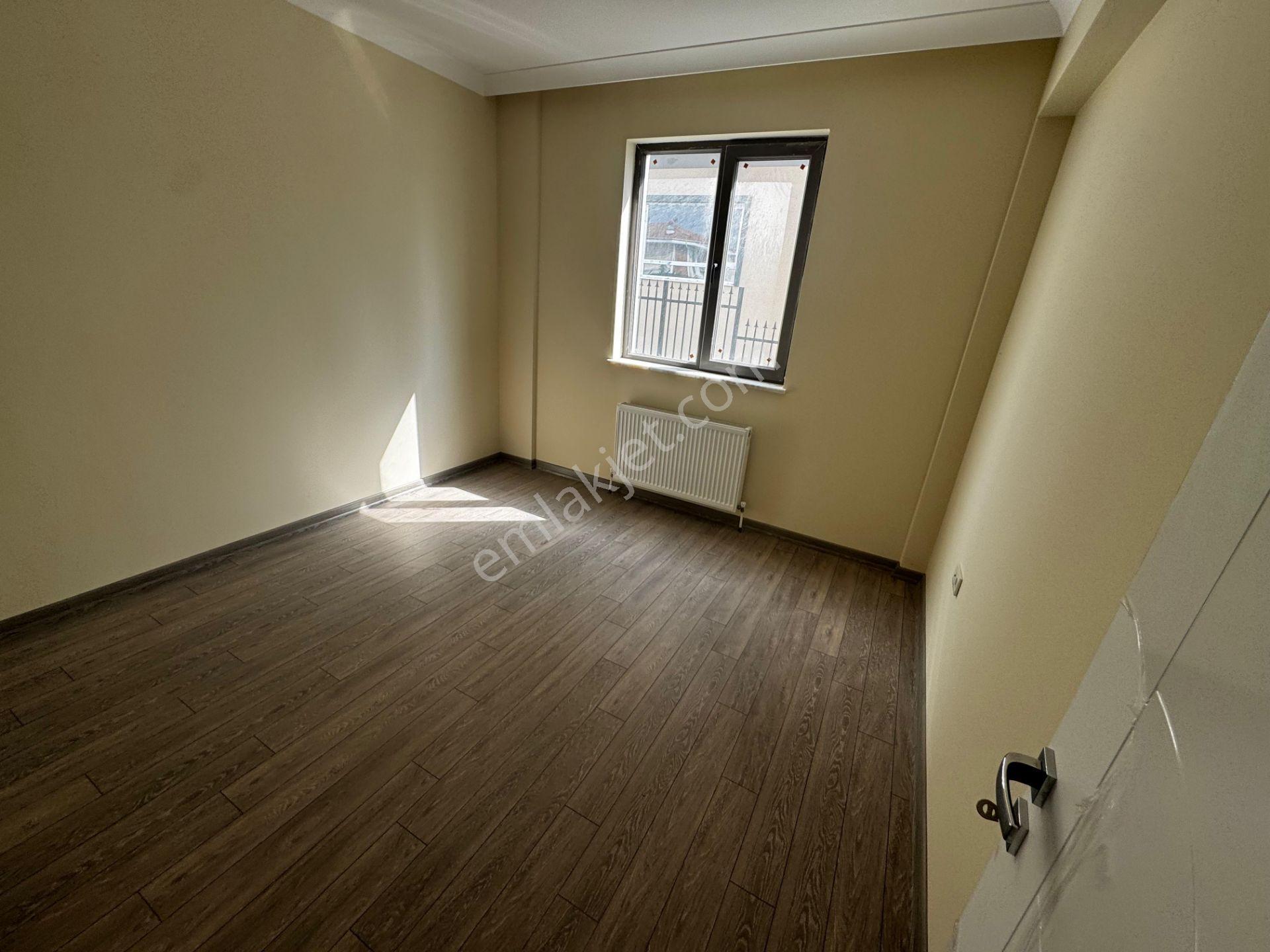 Bağlıca'nın En Gözdesi Triplex Müstakil 6+1 Kapalı Garajlı Villa - Görsel 20