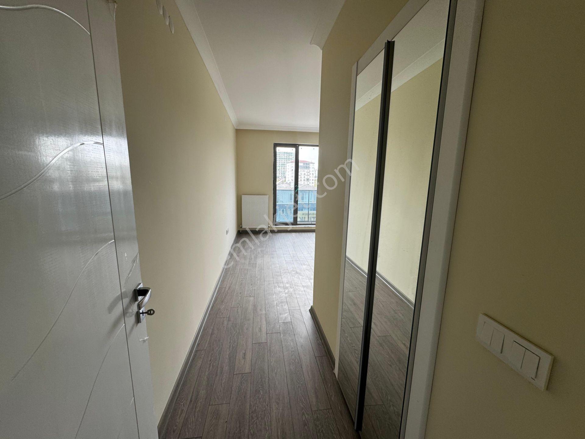 Bağlıca'nın En Gözdesi Triplex Müstakil 6+1 Kapalı Garajlı Villa - Görsel 6