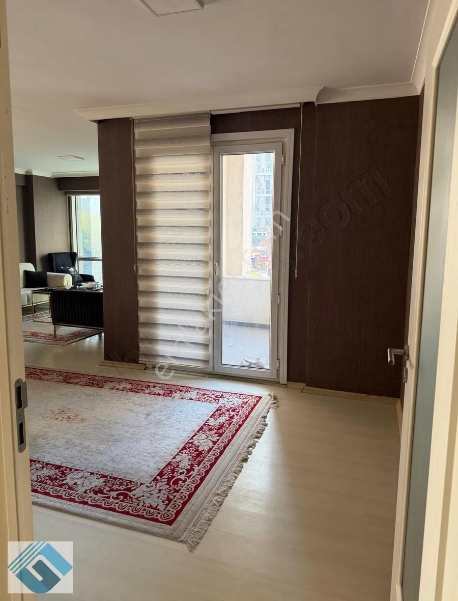 Metrobüse 5dk Yurume Mesafesınde Satılık 3+1 Mesken/ofis - Görsel 2