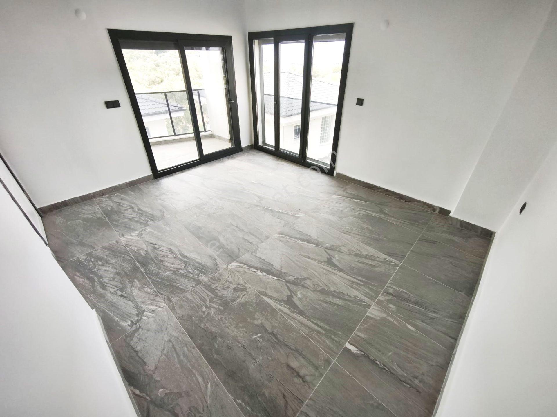 Burhaniye İskele'de Aygül'den Sıfır Deniz Manzaralı Kaçmaz Fırsat Ebeveyn Banyolu 4+1 Satılık Villa - Görsel 28