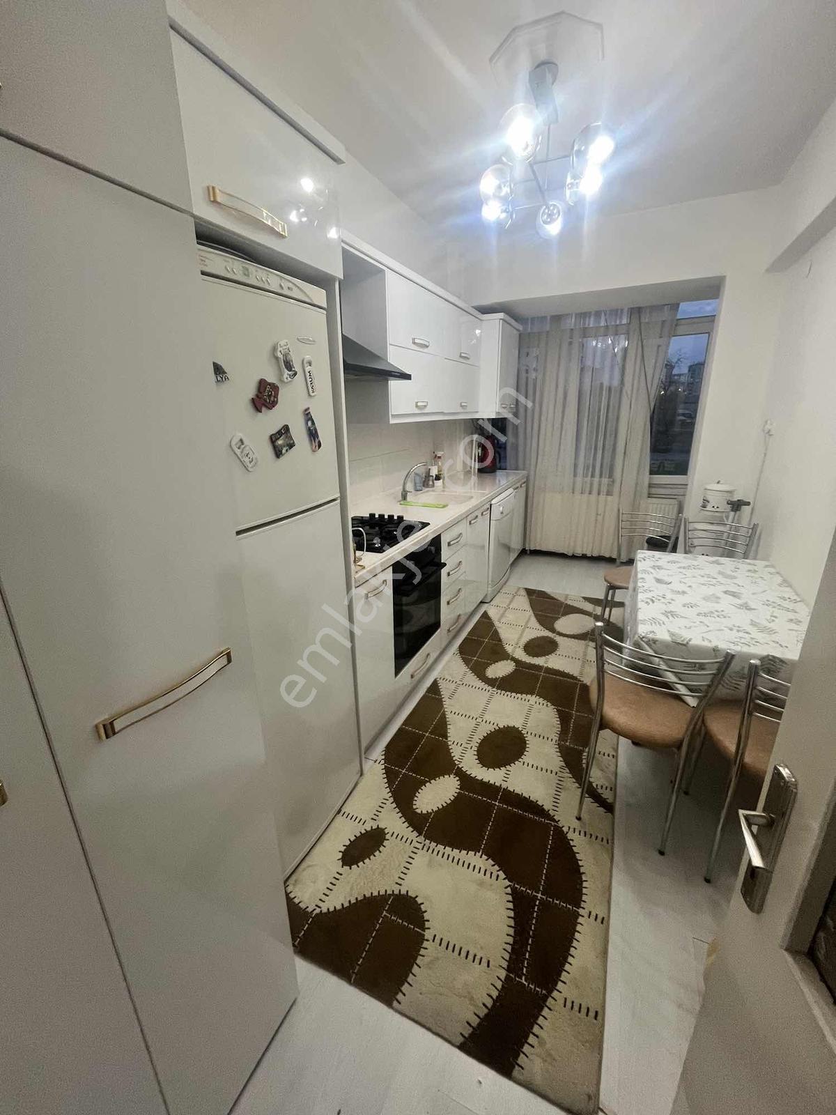Zümrüt Mahallesi Yörük Sitesinde Satılık 3+1 Daire - Görsel 11