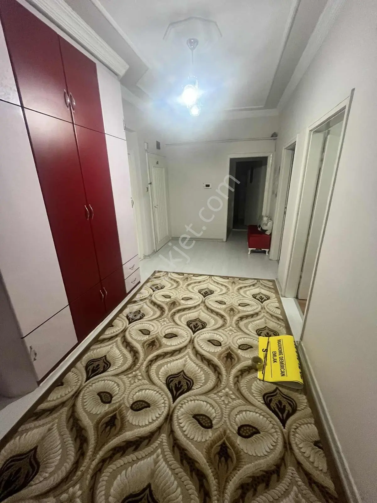 Zümrüt Mahallesi Yörük Sitesinde Satılık 3+1 Daire - Görsel 15