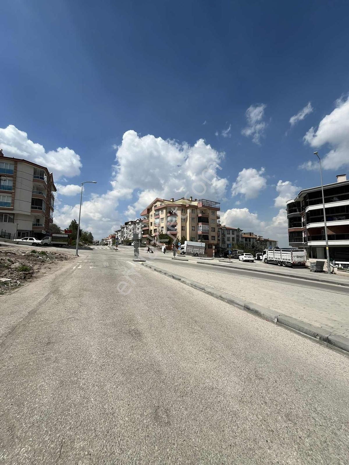 Yüksek Katlı Bölgede Kazançlı Daire Getirili Yatırım Fırsatları - Görsel 3
