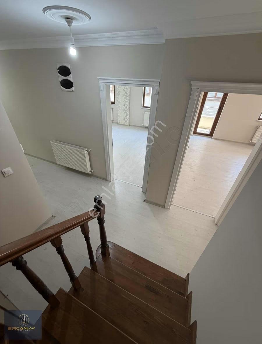 Ercanlar Gayrimenkulden Satılık 5+1 Dubleks Daire - Görsel 28