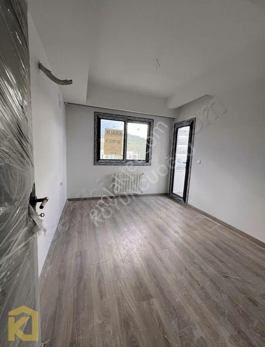 Erma Rezidans'ta Kiralık 4+1 Lüks Daire - Görsel 7