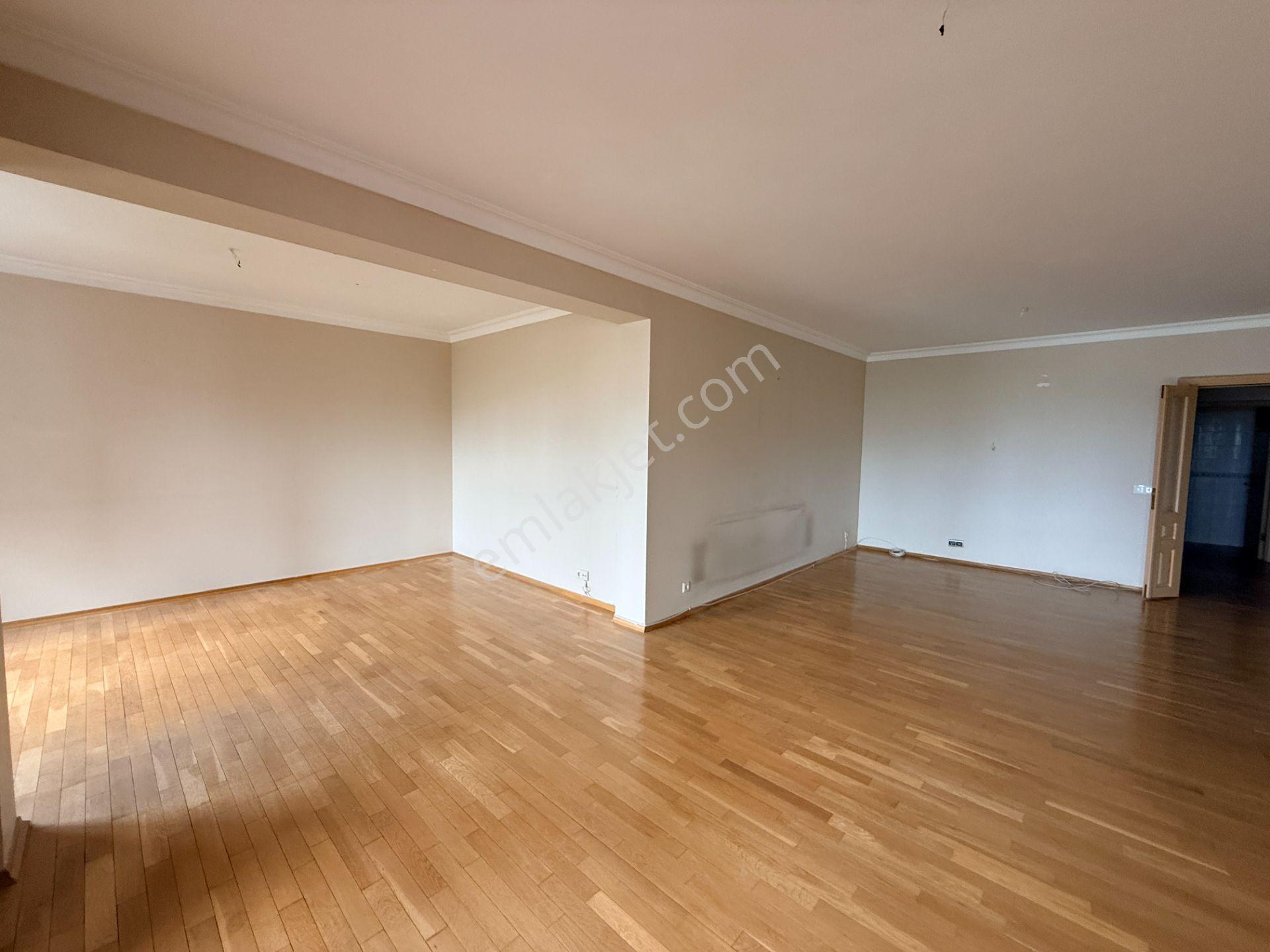 Çankaya Oran Mahallesi Meclis Sitesinde Kiralık 4+1 Daire - Görsel 18