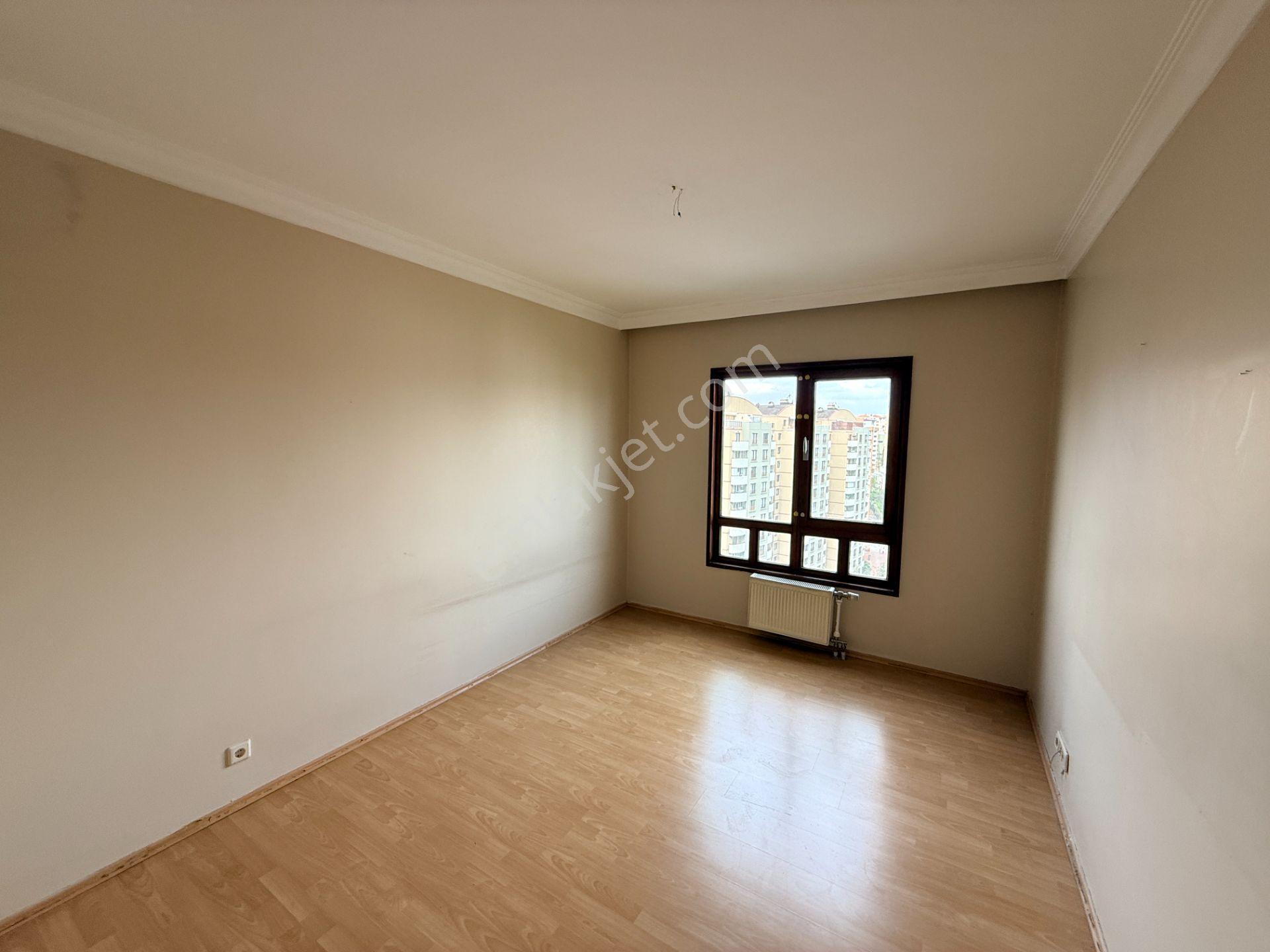 Çankaya Oran Mahallesi Meclis Sitesinde Kiralık 4+1 Daire - Görsel 28