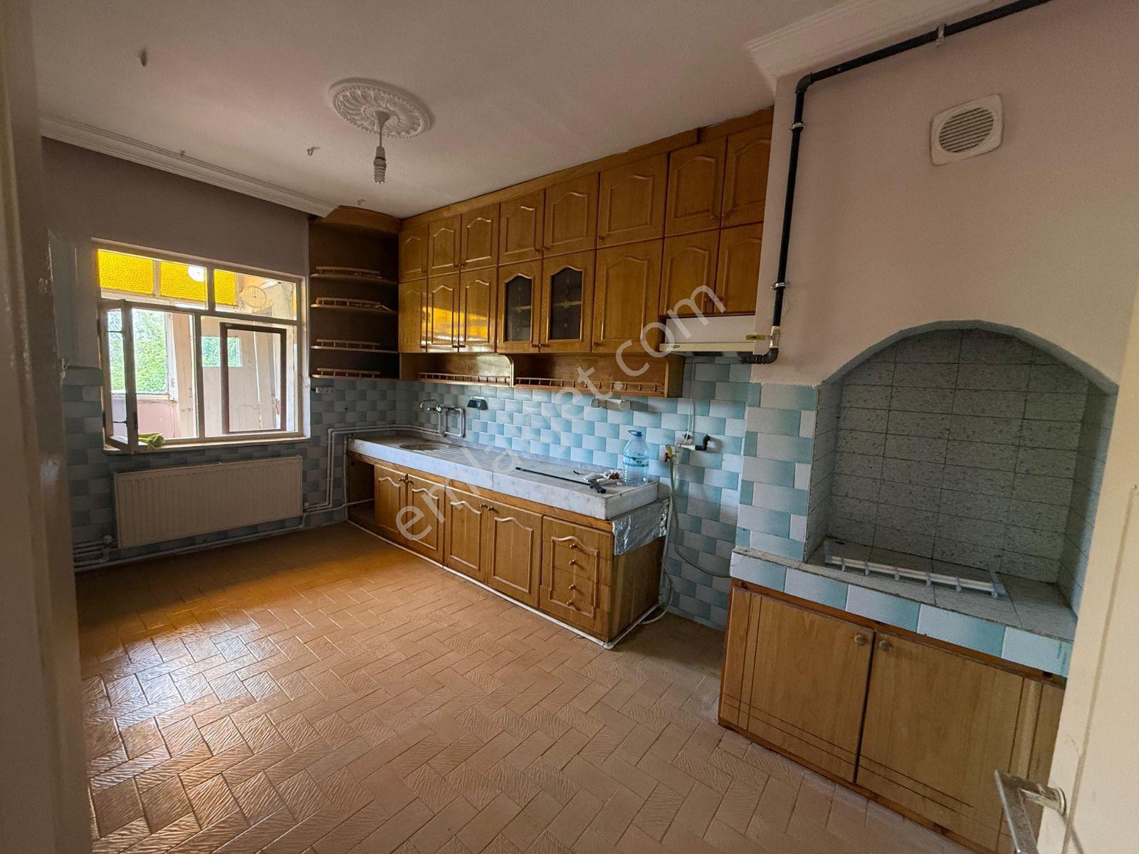 Özçelebi'den Seyran'da İki Katlı Müstakil Kiralık Ev Ayrı Ayrı - Görsel 19
