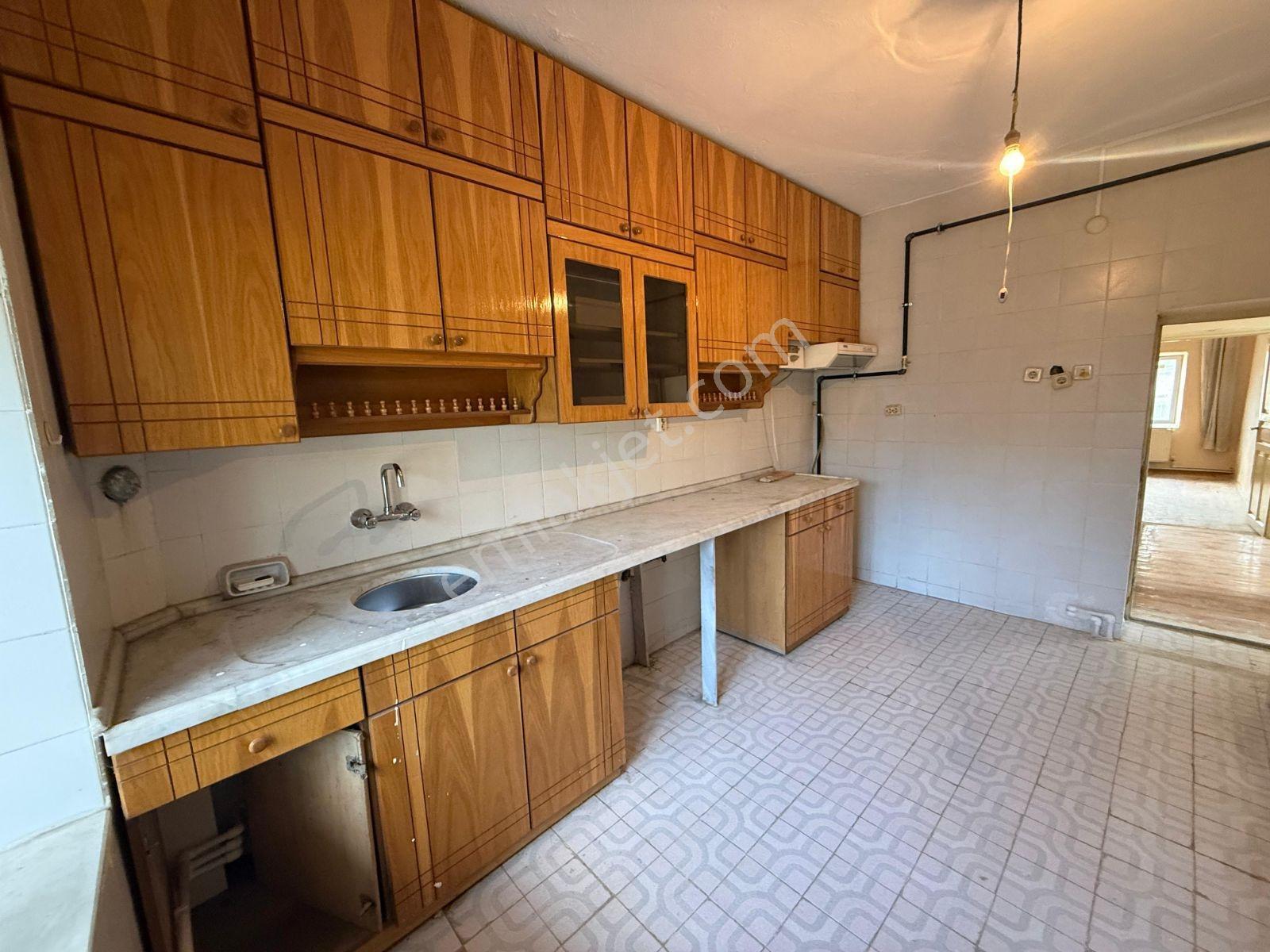 Özçelebi'den Seyran'da İki Katlı Müstakil Kiralık Ev Ayrı Ayrı - Görsel 5