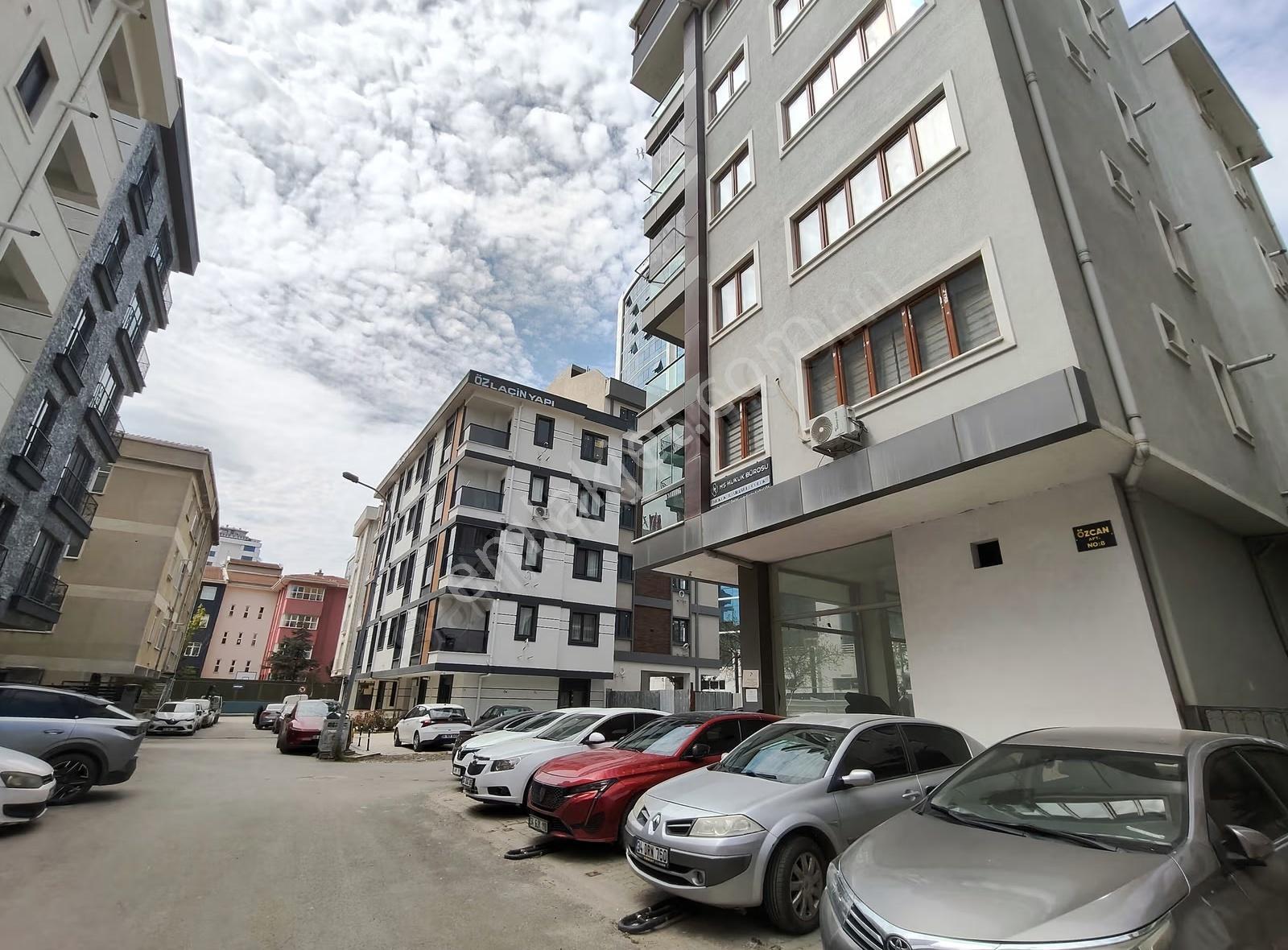 Dialog Okyanustan Anadolu Adliyesi Yanı Satılık Köşe Dükkan - Görsel 7