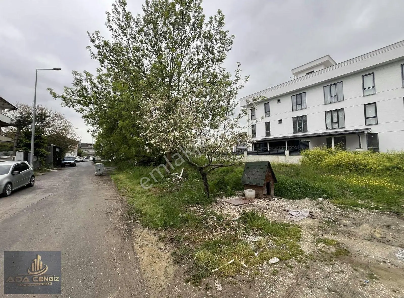 Serdivan Vatan Mah.272 M2 Süper Konumda Arsa - Görsel 2
