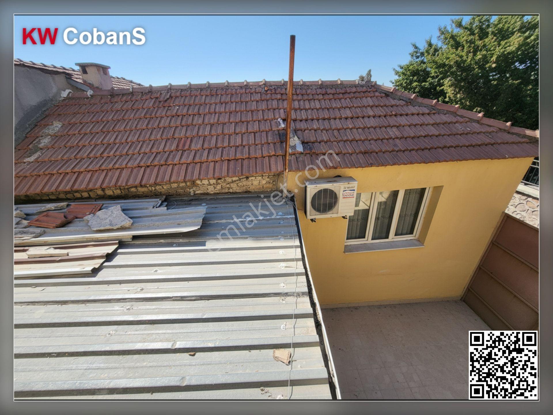Kw Cobans'tan Bornova Meriç'de 4 Kat İmarlı 160 M² Uygun Fiyatlı Müstakil Ev! - Görsel 9