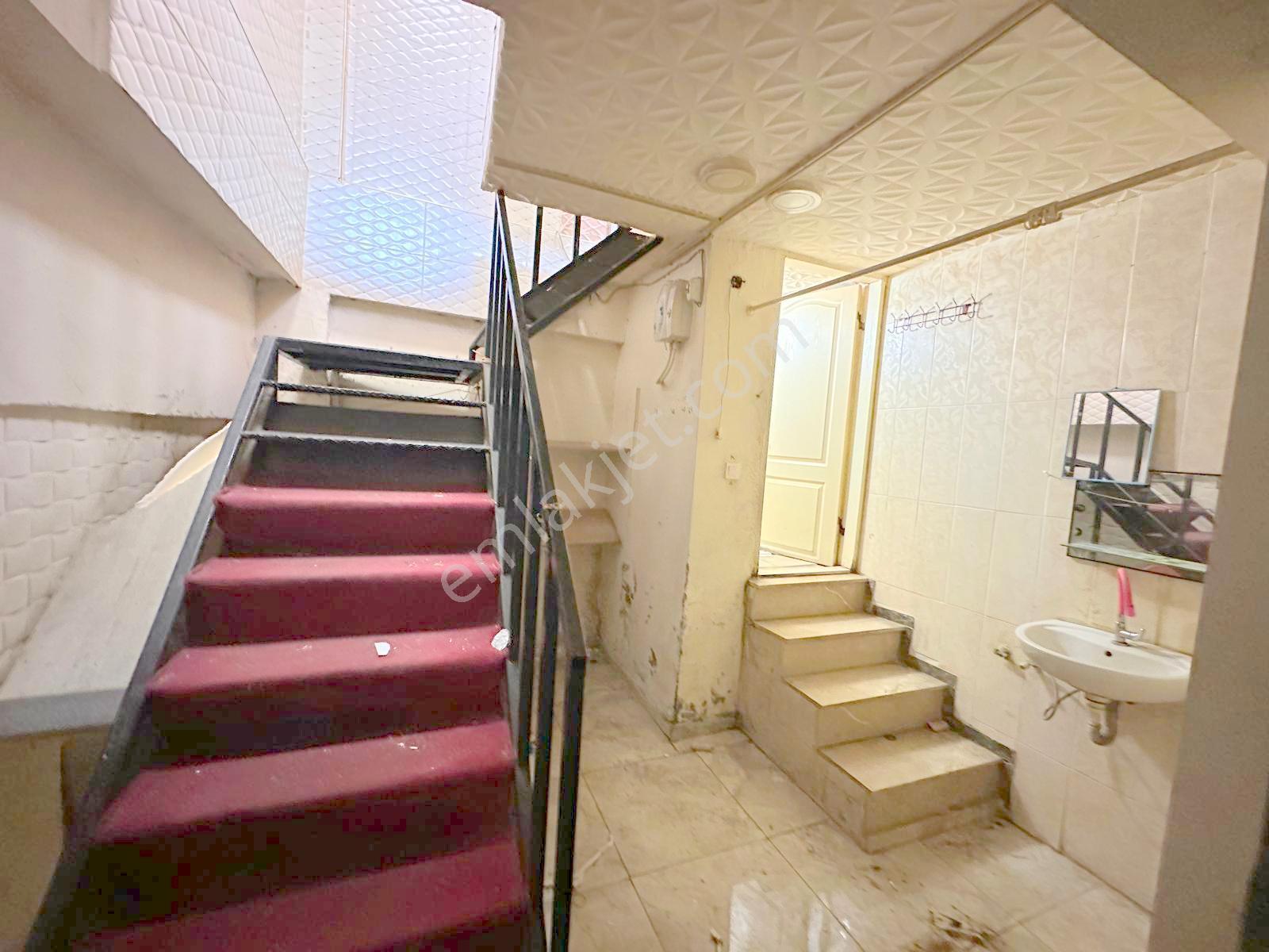 Serkan Gayrimenkulden Bahçelievler Çavuşpaşa Caddesinde Kiralık Dükkan Depolu - Görsel 3