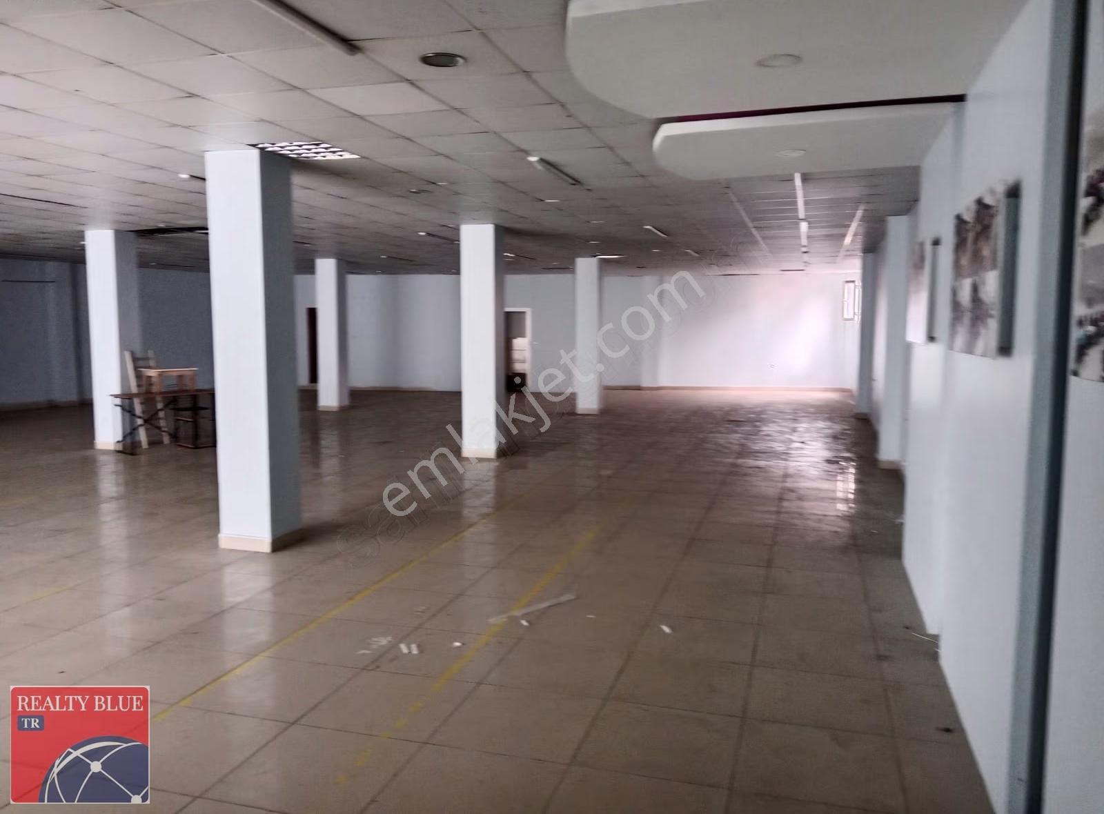 Osman Kaya'dan | Sultanbeyli Metro Yanı Kiralık Plaza Katı - Görsel 13