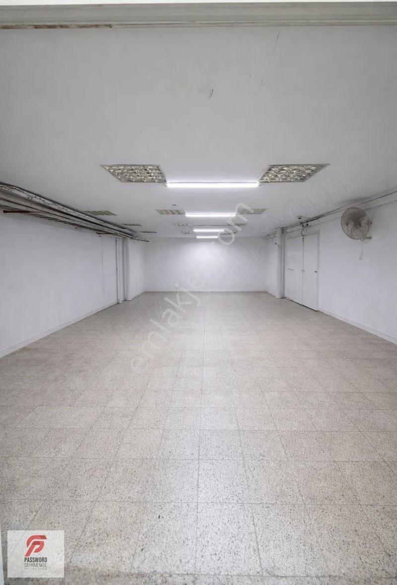 Çiğli Ata Sanayide Tabela Değeri Yüksek Satılık İş Yeri - Görsel 8