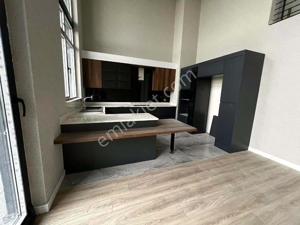 Bağlıcada Bahçe Kullanımlı Villa Konforunda Loft Daire - Görsel 22