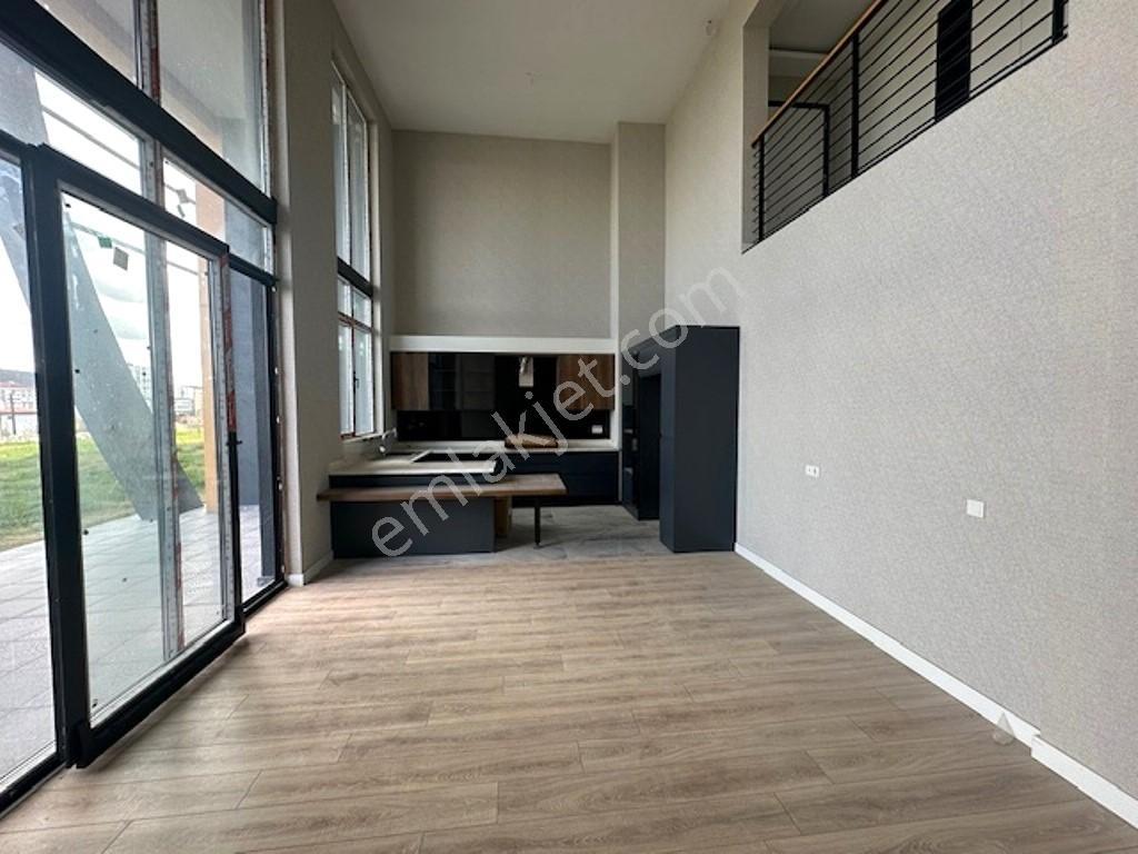 Bağlıcada Bahçe Kullanımlı Villa Konforunda Loft Daire - Görsel 25