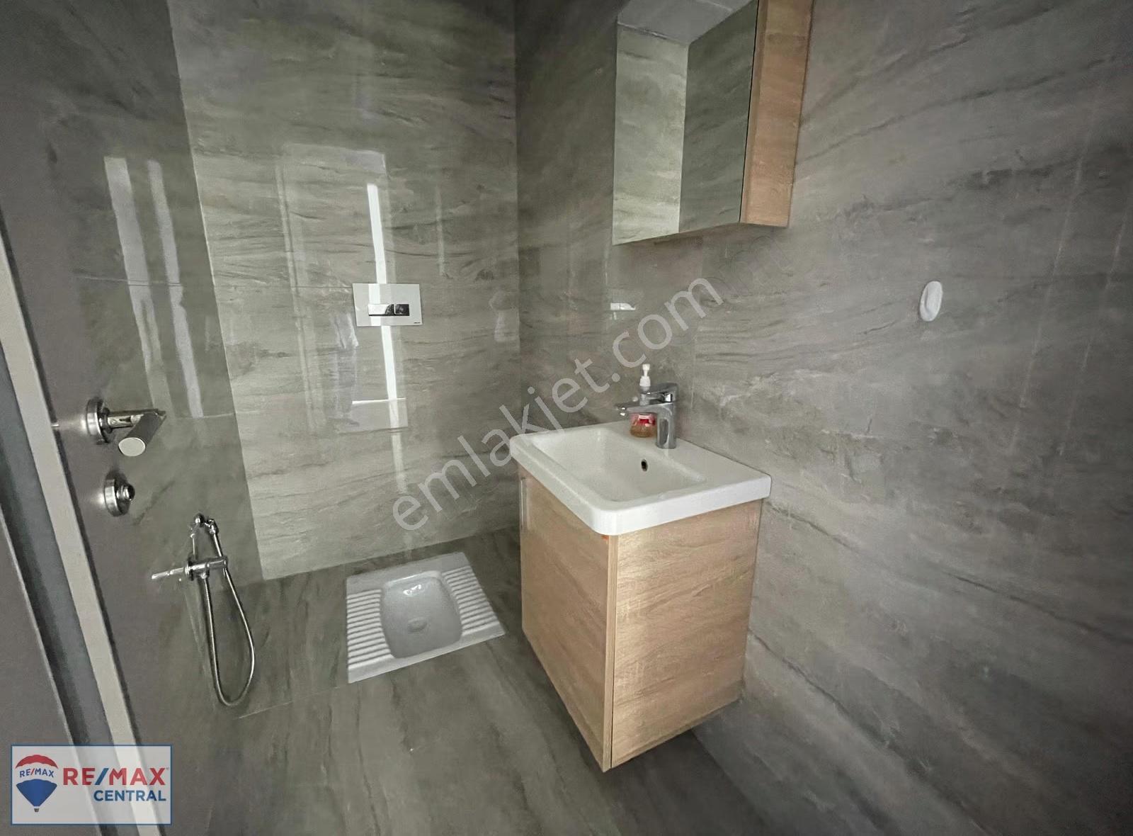 Re/max Central'dan Eğriköprü Mah. Benzersiz Konumda Satılık 4+1 - Görsel 20