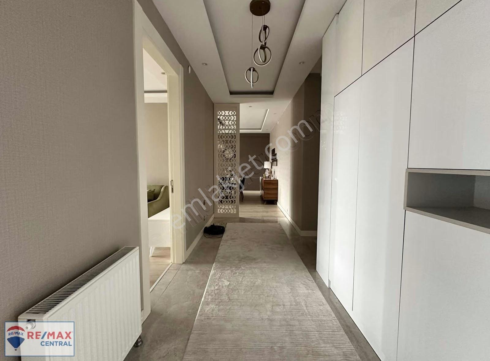 Remax Central'dan Göksu Yalılarında 4+1 Lüks Kiralık Daire - Görsel 32