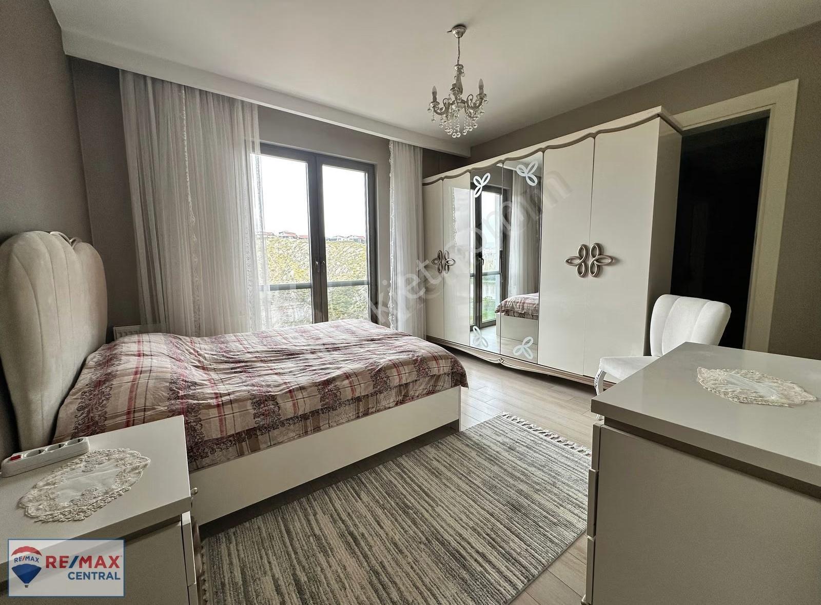 Remax Central'dan Göksu Yalılarında 4+1 Lüks Kiralık Daire - Görsel 20