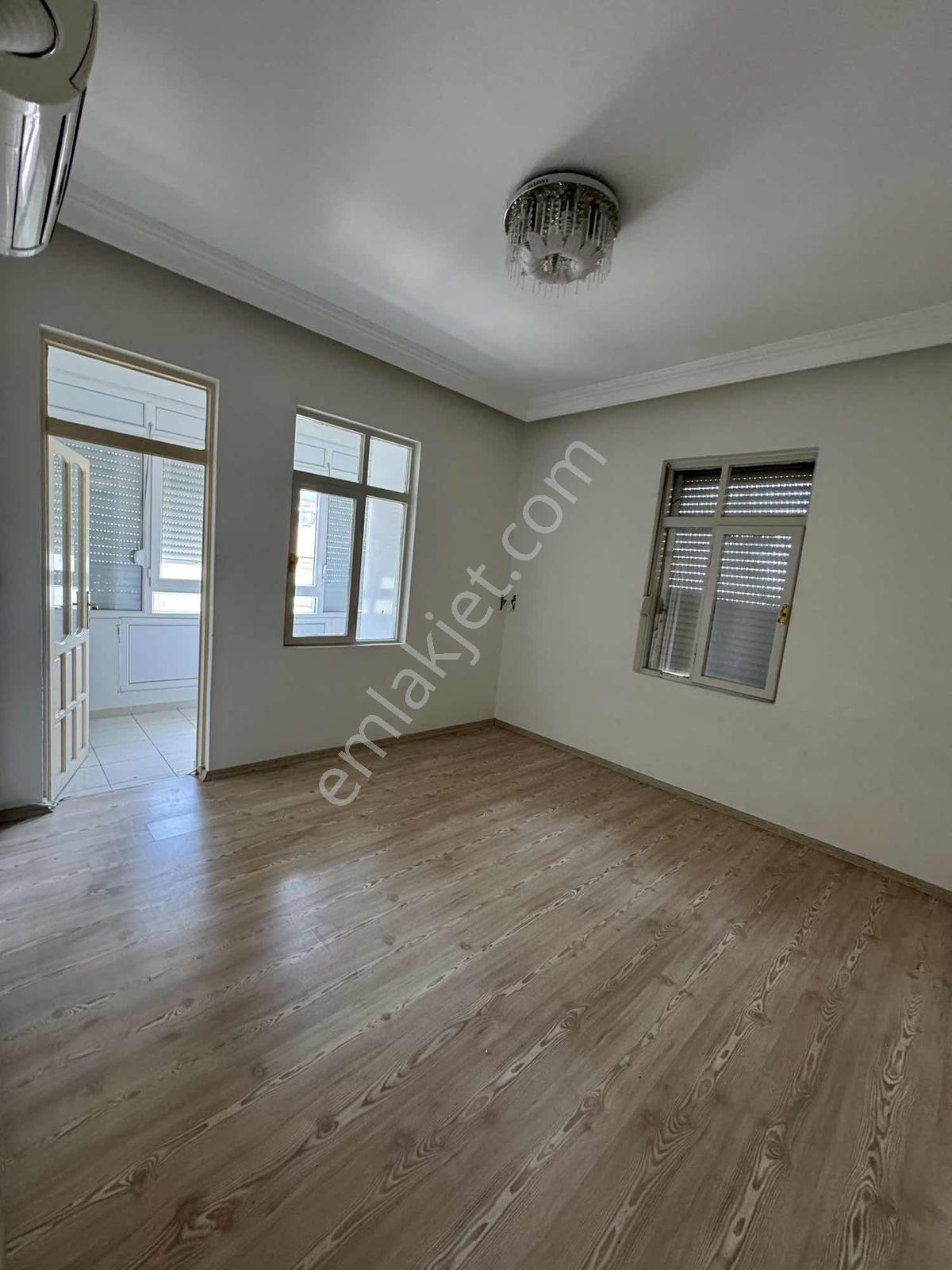 Metrekare Emlak'tan Geniş 3+1 Kiralık Daire - Görsel 11