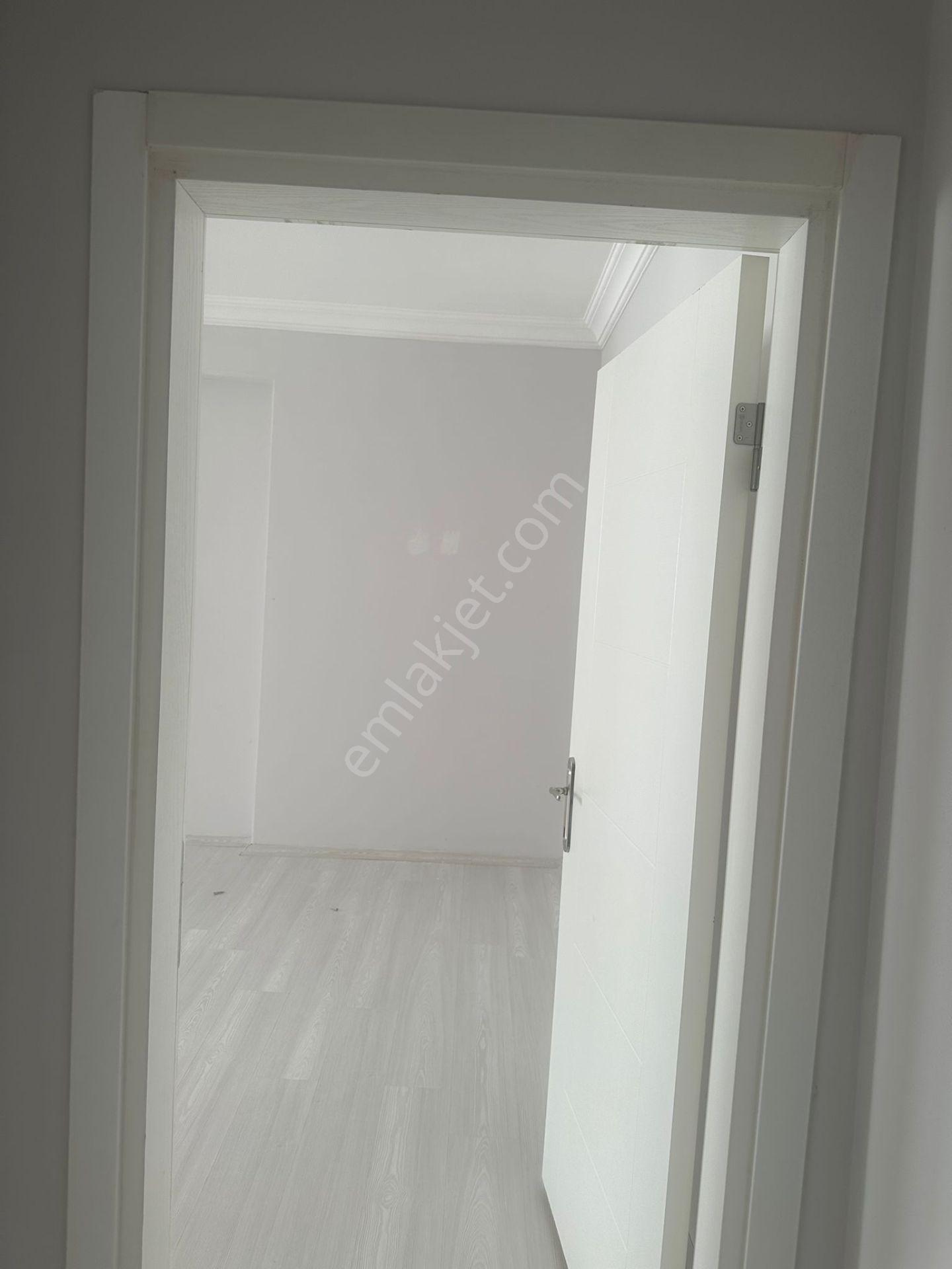 Adalet Gold Group Emlak'tan Bengiler Mahallesinde Kiralık Daire 3+1 135 M2 İçi Full Yapılı - Görsel 13