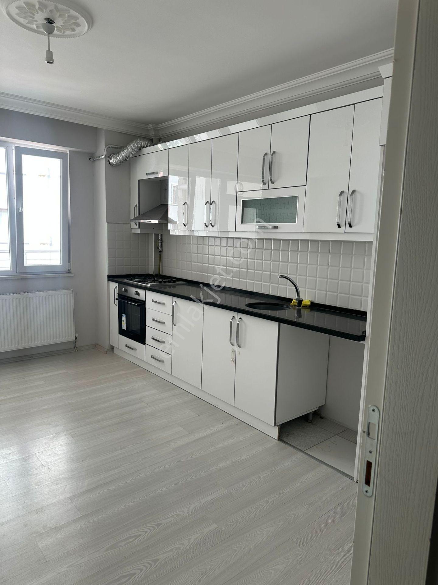 Adalet Gold Group Emlak'tan Bengiler Mahallesinde Kiralık Daire 3+1 135 M2 İçi Full Yapılı - Görsel 5