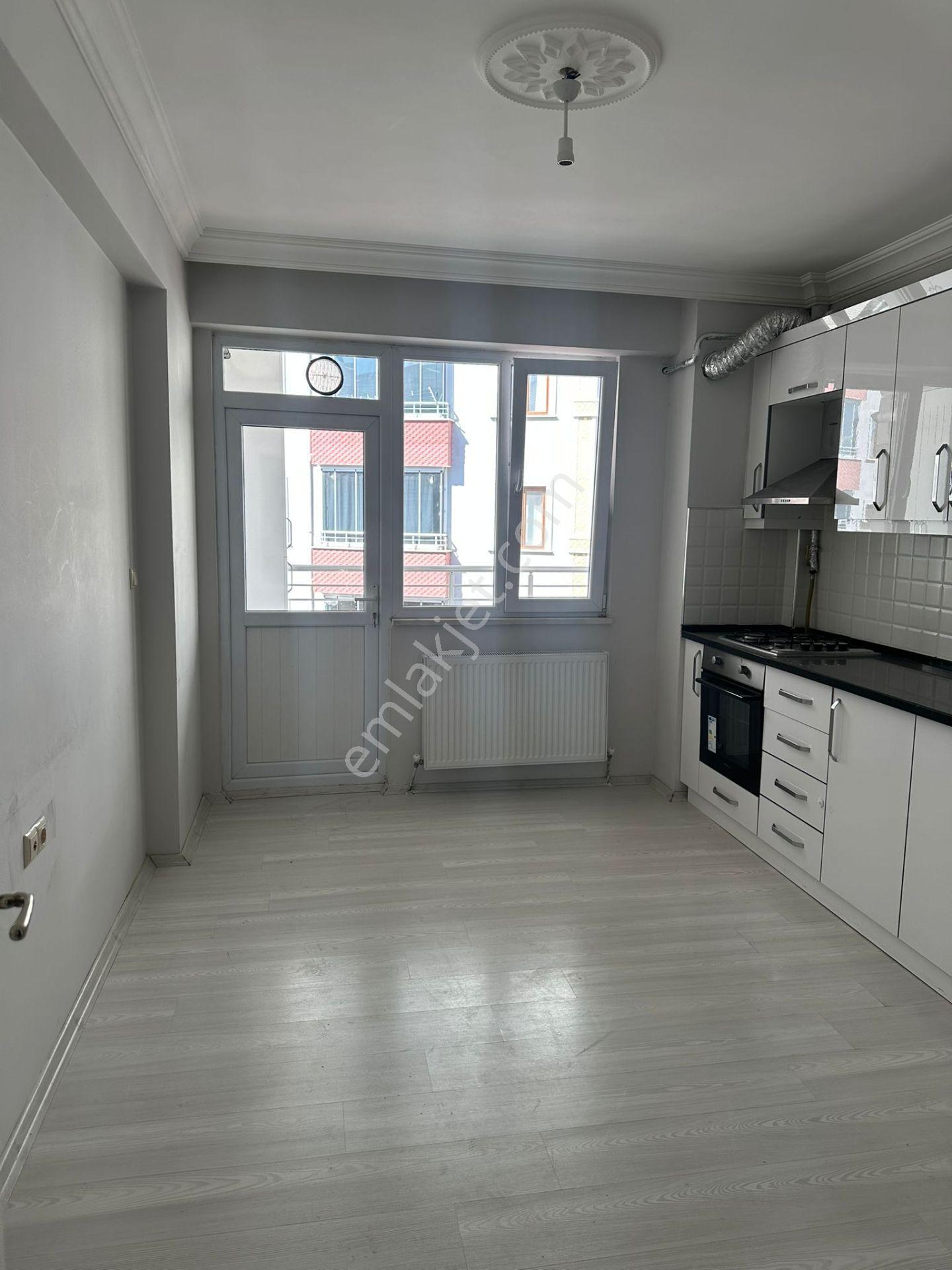 Adalet Gold Group Emlak'tan Bengiler Mahallesinde Kiralık Daire 3+1 135 M2 İçi Full Yapılı - Görsel 3