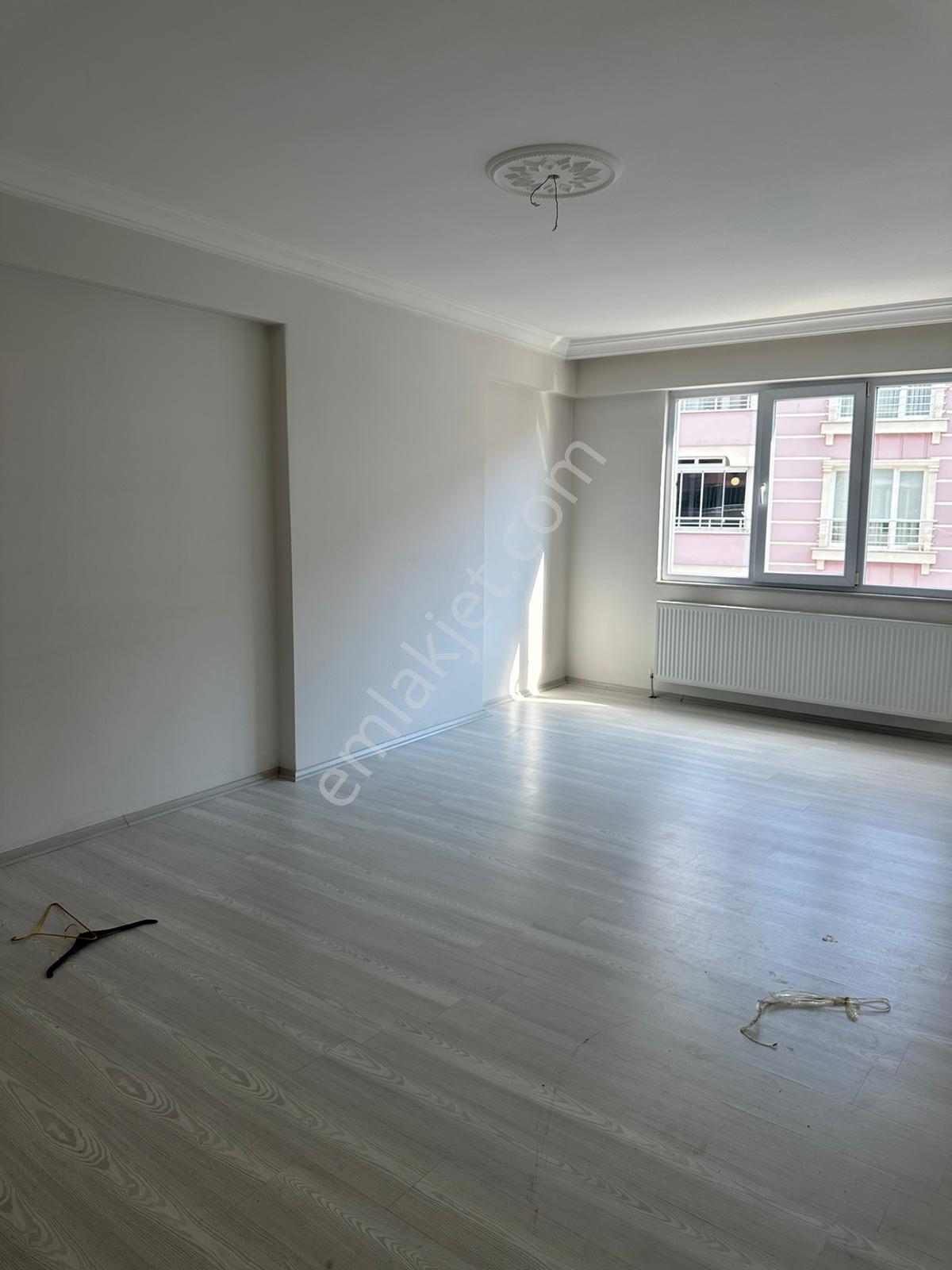 Adalet Gold Group Emlak'tan Bengiler Mahallesinde Kiralık Daire 3+1 Merkezin Göbeginde Uygun Fiyata - Görsel 2