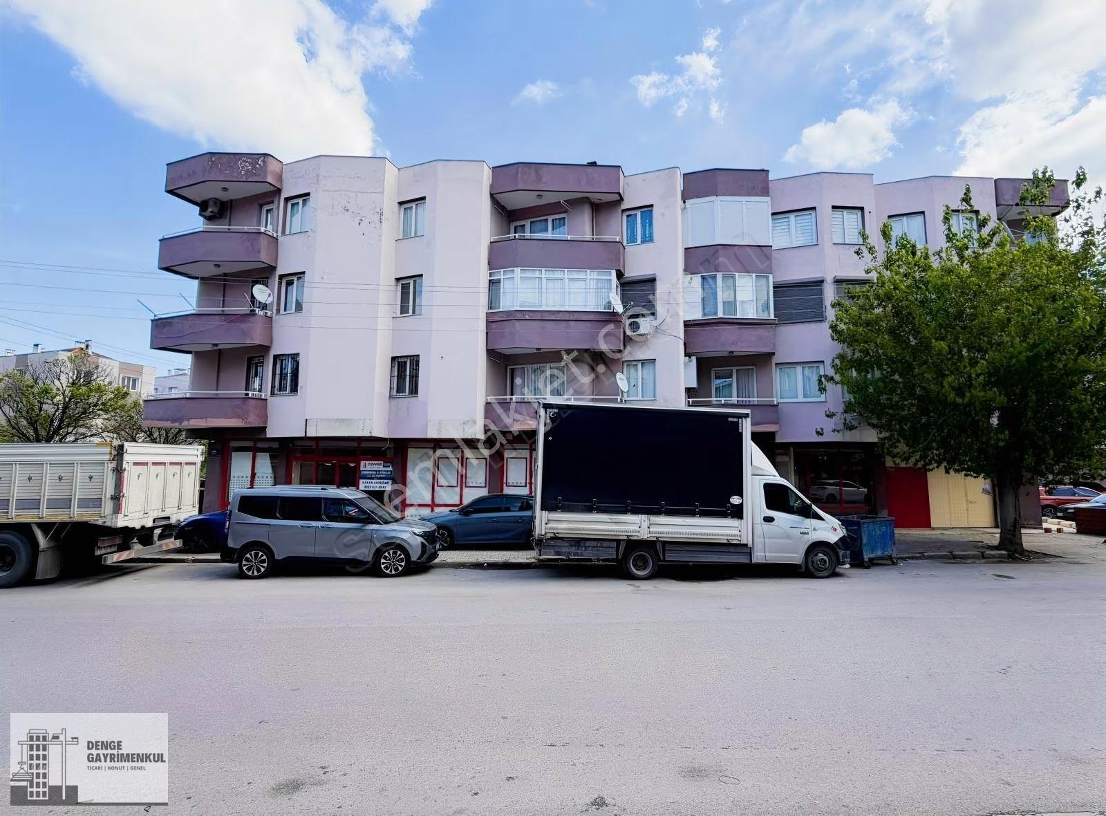 Denge'den Buca Fırat Mah_de 350 M2 Düz Zemin Kiralık İşyeri