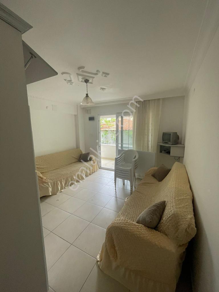 Erikli Sahilde Denize 100 Mt Yürüme Mesafesinde 105 Gün Ve Üzeri 1+1 Kiralık - Görsel 9