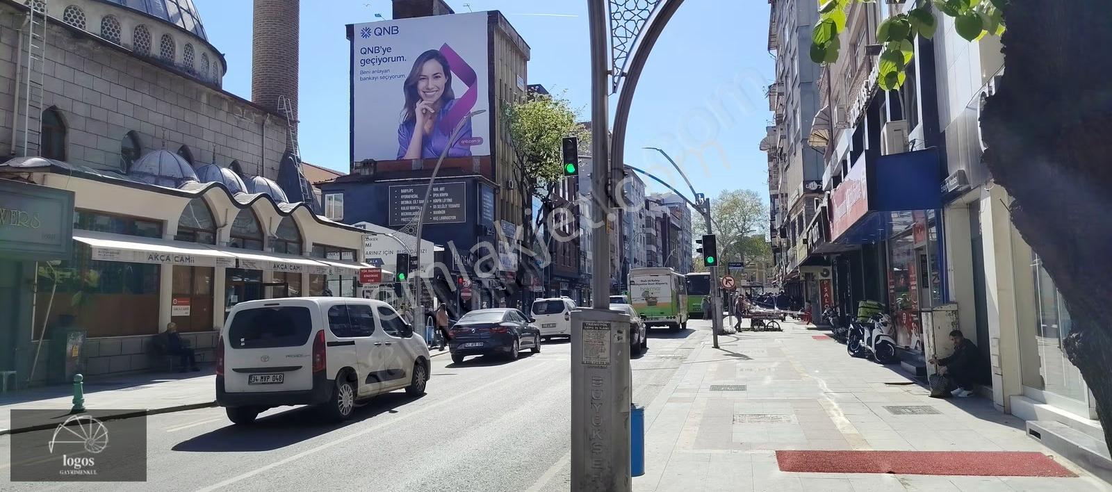 Akça Cami,cumhuriyet Parkı, Cadde Üstü,1. Kat,geniş Cam Vitrinli - Görsel 9