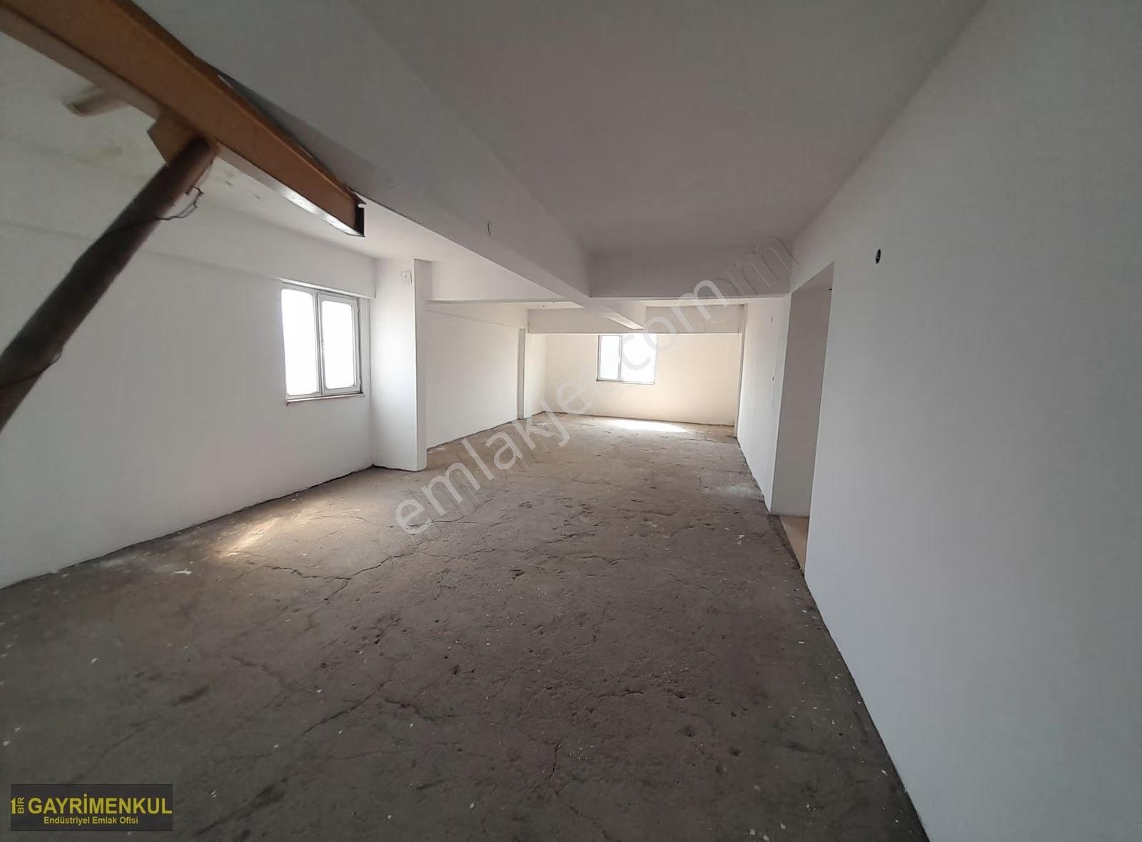 Arifiye / Hanlıköy Merkez Artvin Sanayinde Kiralık Dükkan - Görsel 25