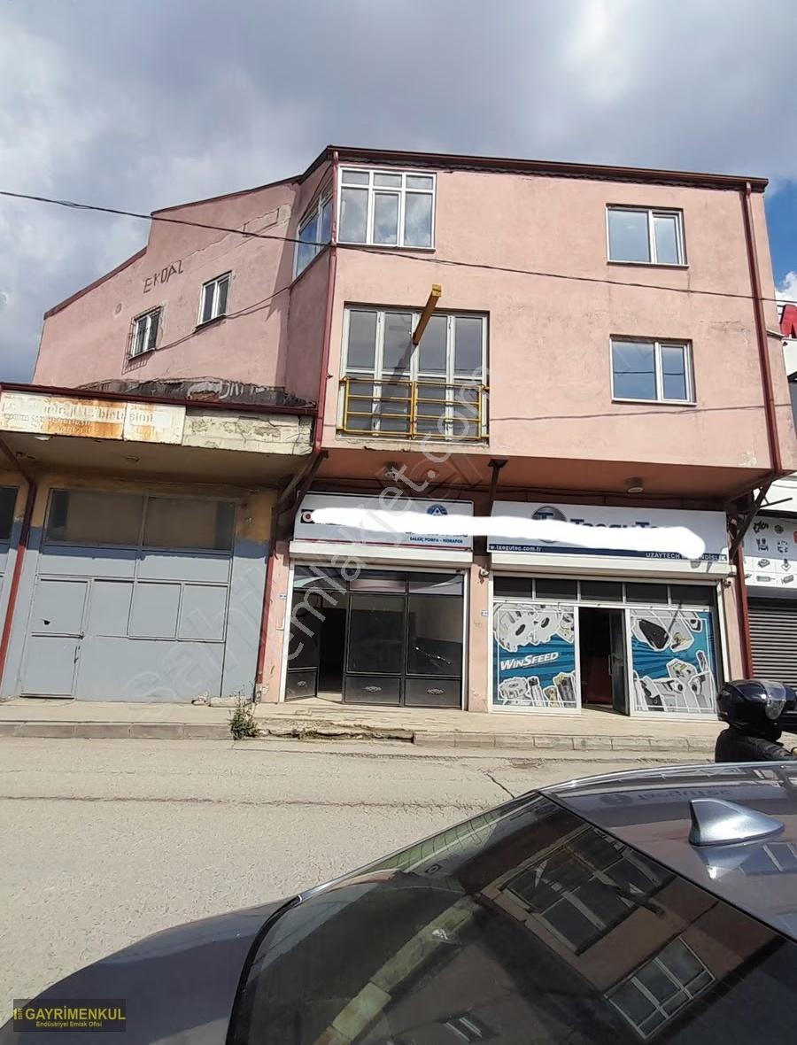 Arifiye / Hanlıköy Merkez Artvin Sanayinde Kiralık Dükkan
