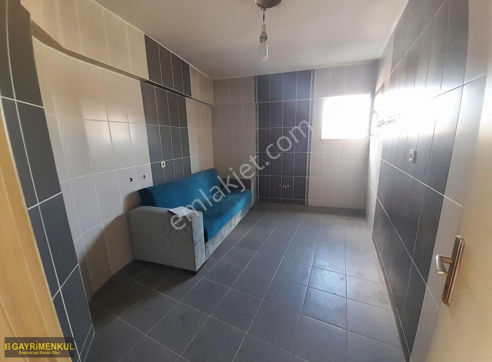 Arifiye / Hanlıköy Merkez Artvin Sanayinde Kiralık Dükkan - Görsel 18