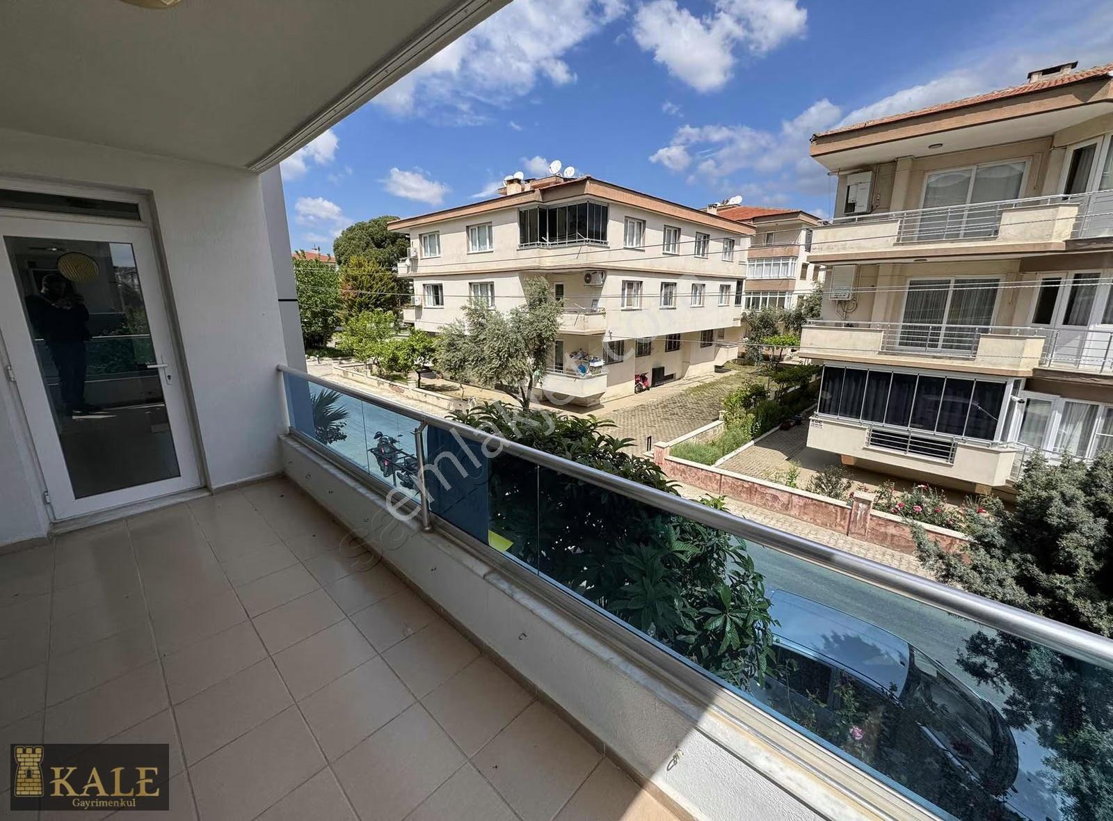 Kale'den Şehir Merkezi Kiralık 3+1 Daire - Görsel 2