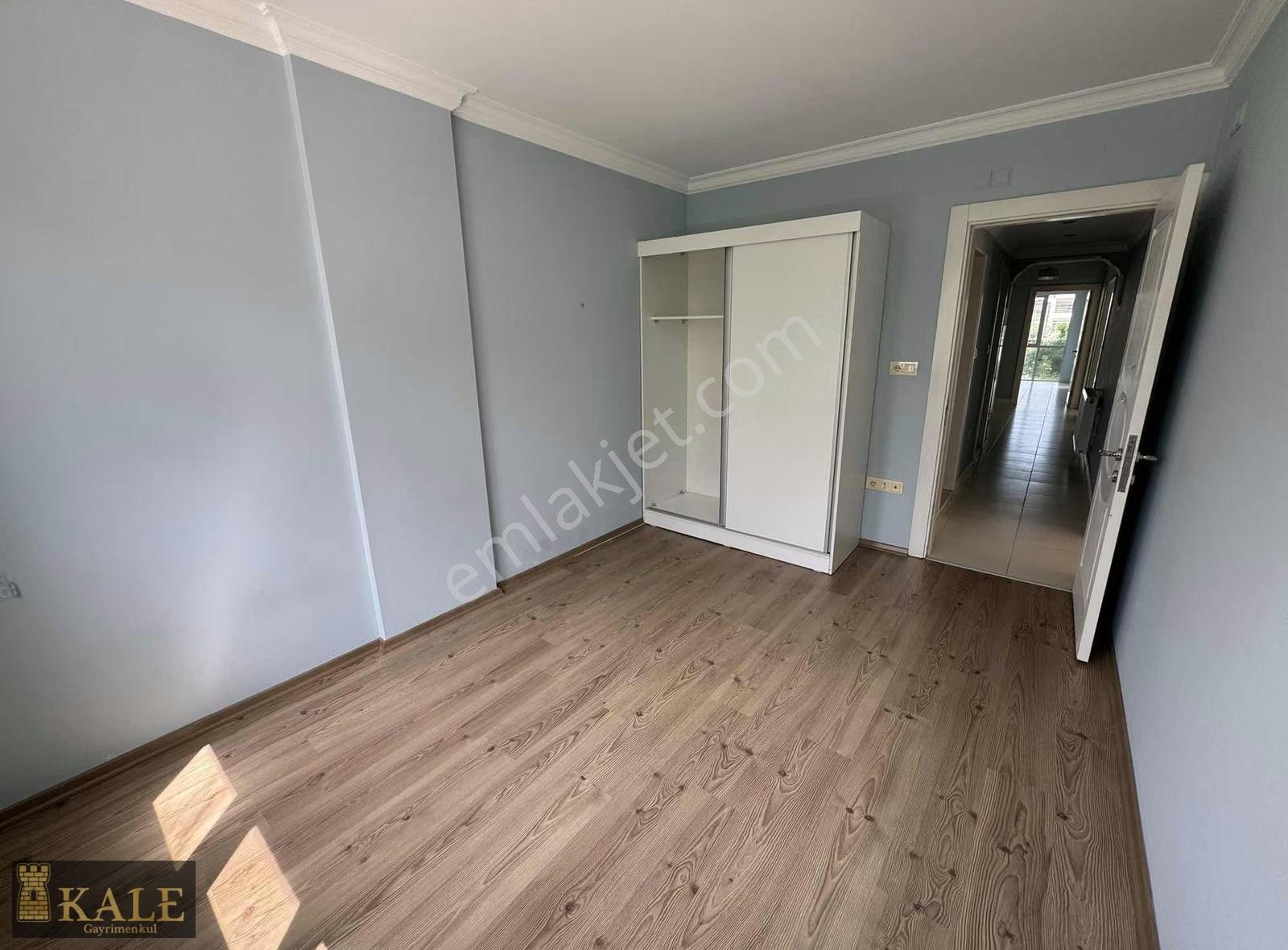 Kale'den Şehir Merkezi Kiralık 3+1 Daire - Görsel 8