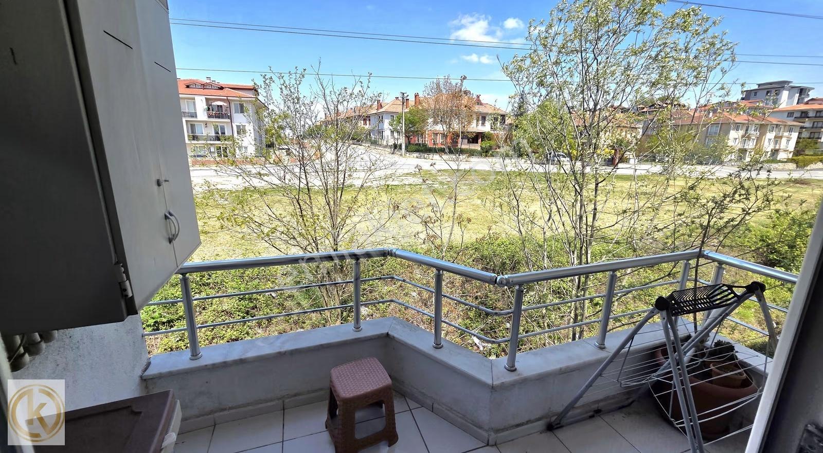 Kaymak Emlaktan Kampüse Yürüme Mesafesinde Eşyalık Kiralık 1+1 - Görsel 8