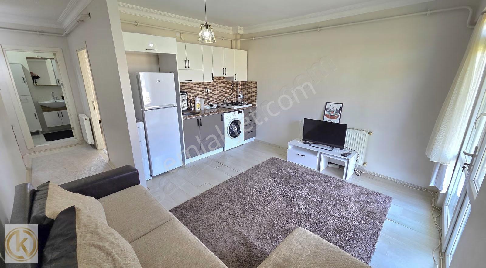 Kaymak Emlaktan Kampüse Yürüme Mesafesinde Eşyalık Kiralık 1+1 - Görsel 17